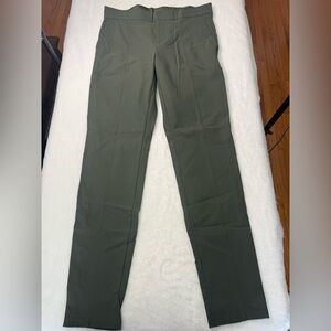 Athleta Women's Wander Stash Skinny Olive Pants